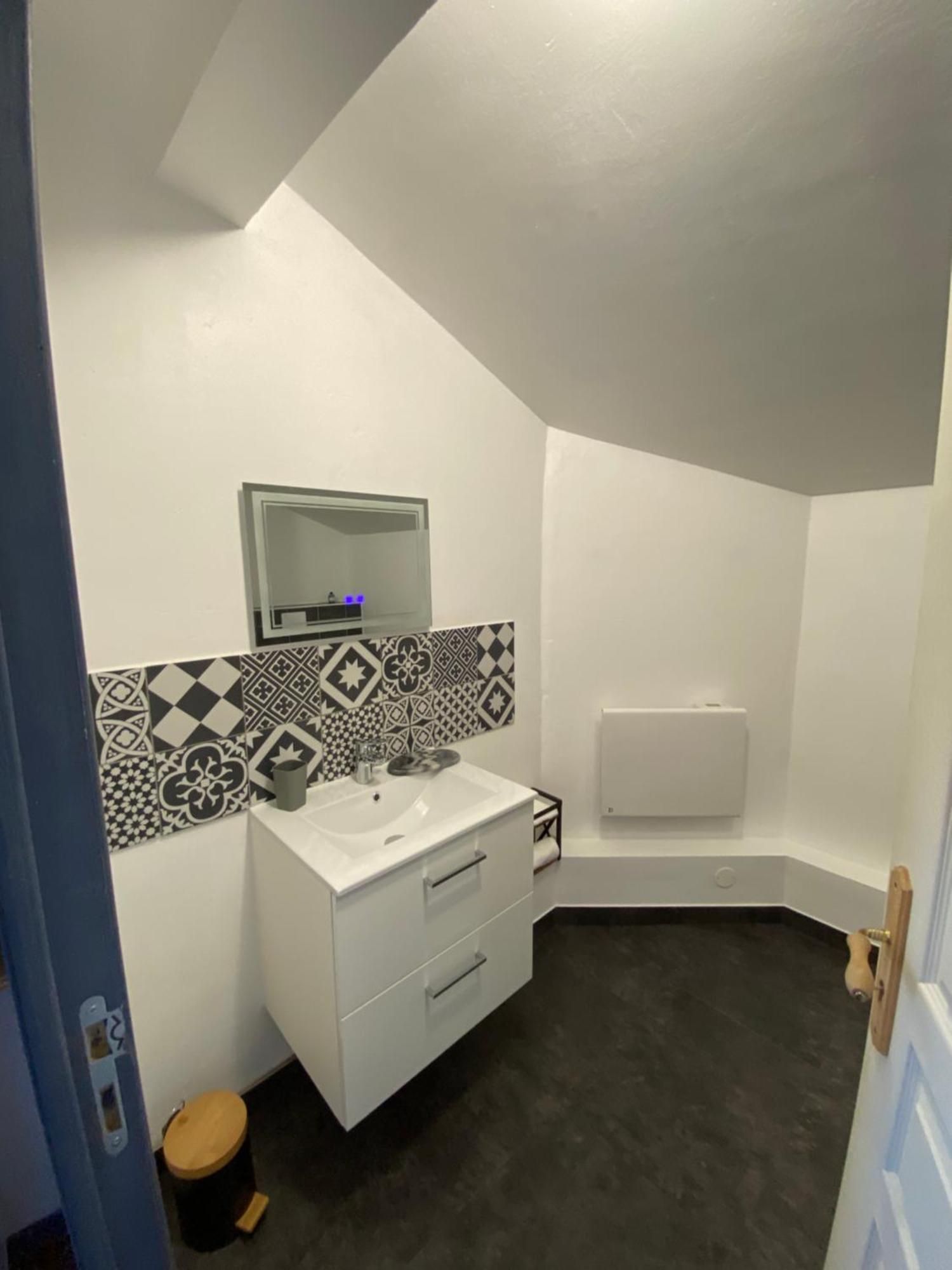 Tomeline Apartment Tartas Luaran gambar